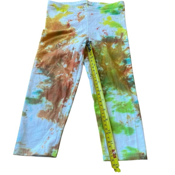 Old Navy Girls Tie Dye T-Shirt & Cropped Leggings Set Size Small 6-7 Rainbow - Picture 3 of 12